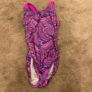 worn 3 times, washed in cold water only, never put in dryer, air dried only.